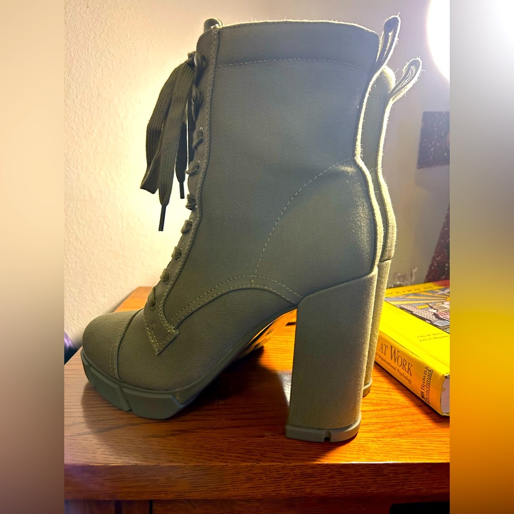 9 West  Boots